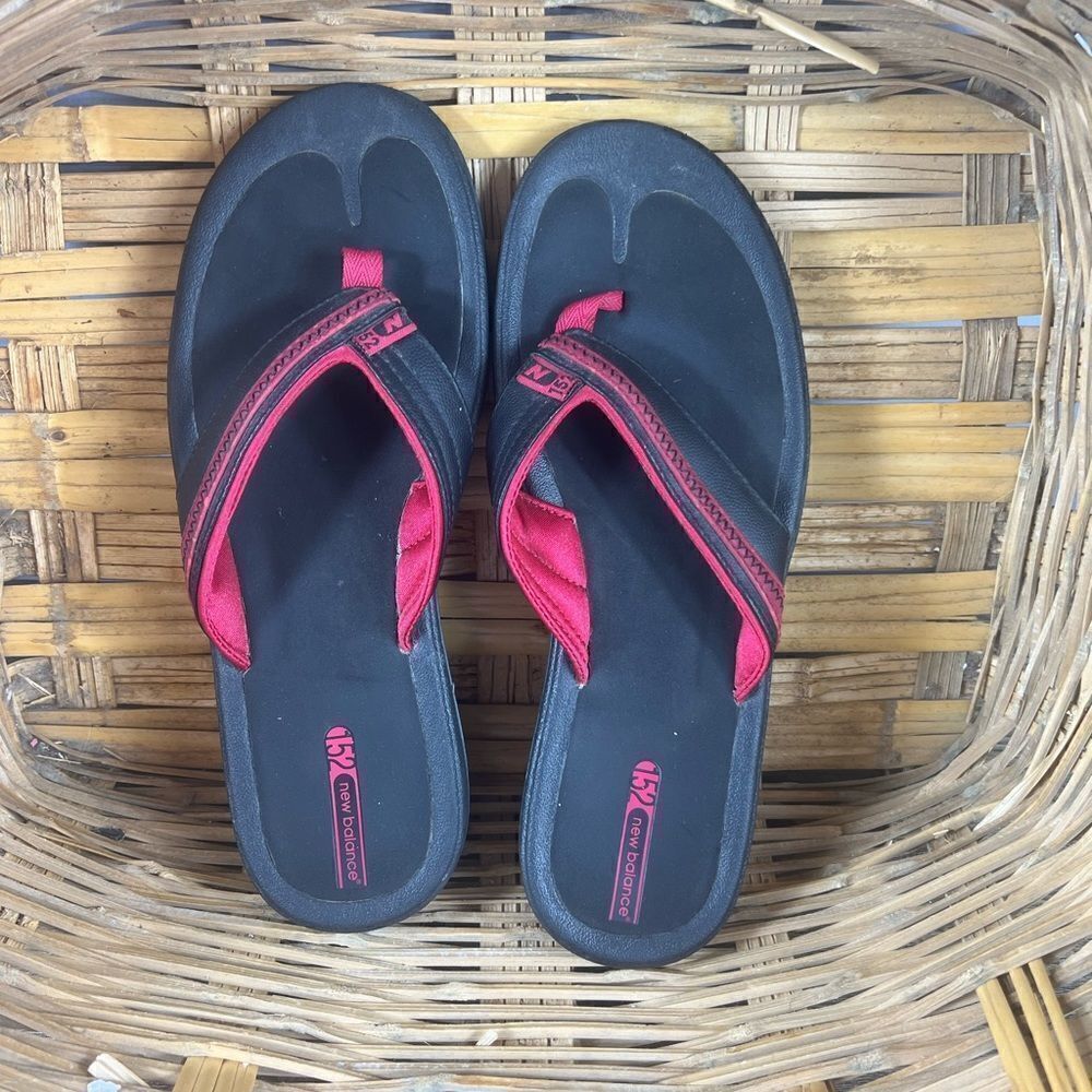 New Balance Men’s Thong Flip Flops